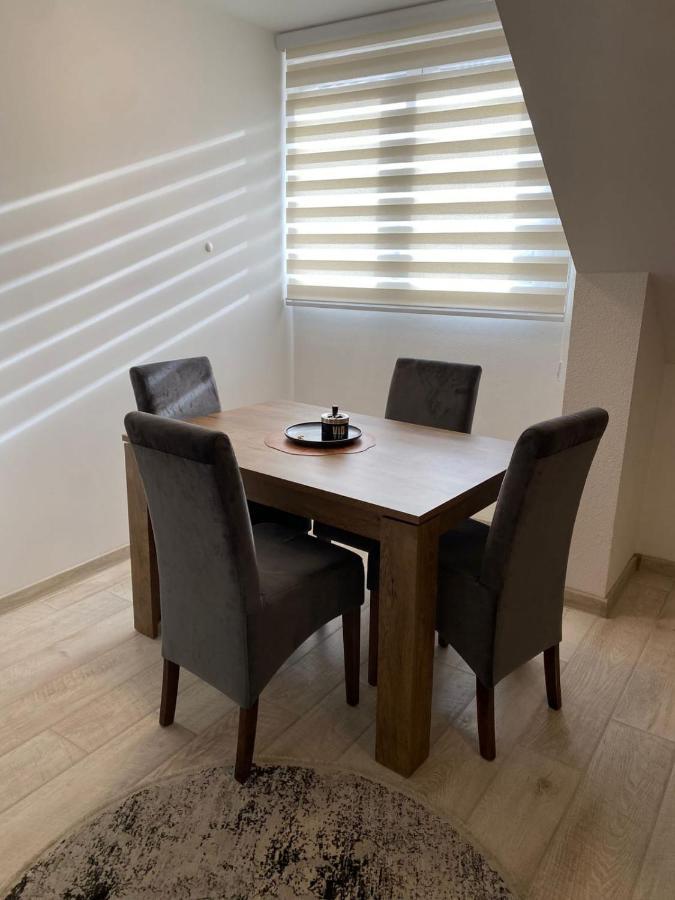 נובי פאזאר Koca Apartmani מראה חיצוני תמונה