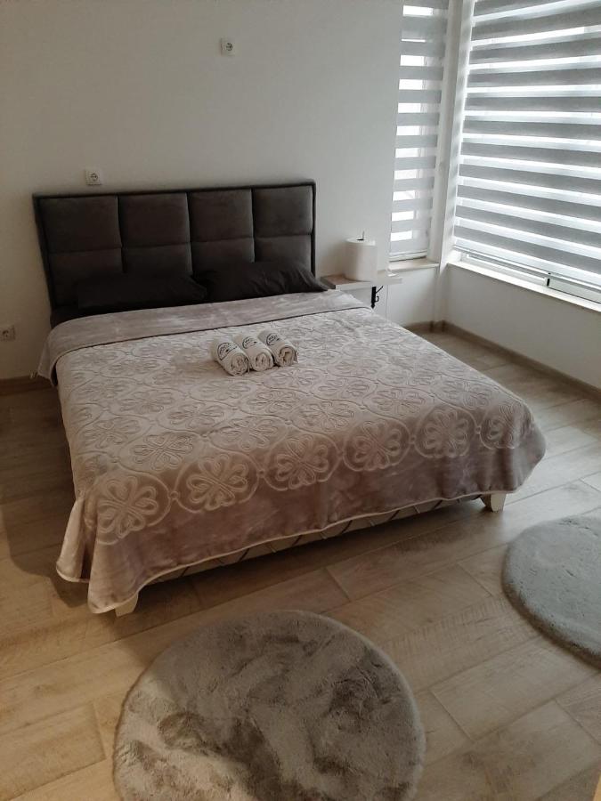 נובי פאזאר Koca Apartmani מראה חיצוני תמונה