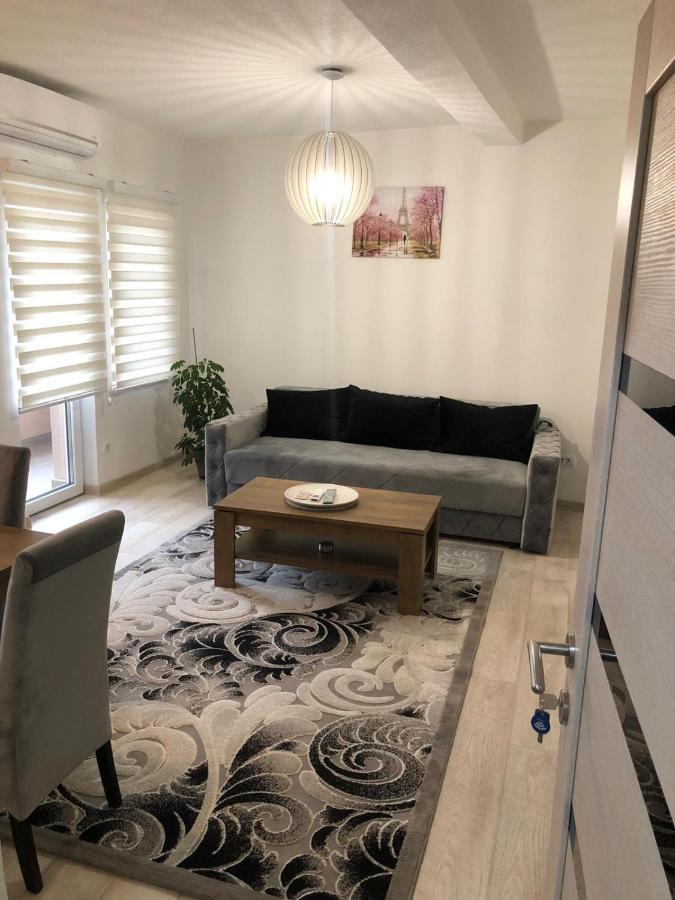 נובי פאזאר Koca Apartmani מראה חיצוני תמונה